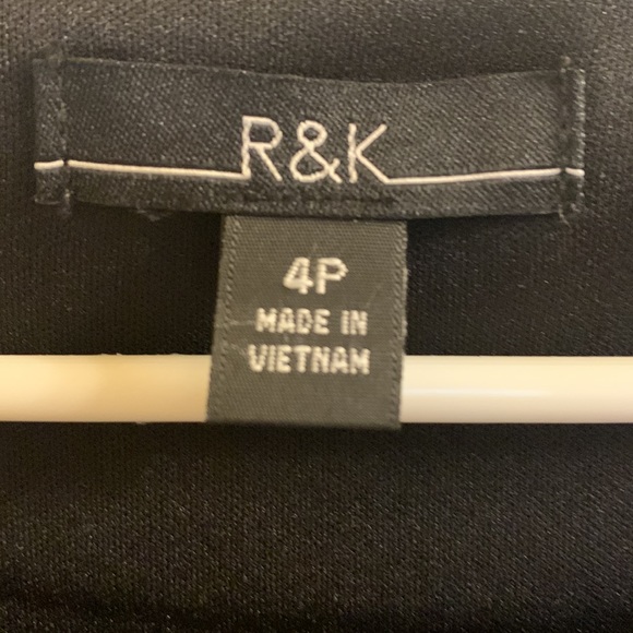 R&K Petite Dress Size 4 Shift Knee Length Deep Fall Colors Stretch Preppy - Picture 5 of 6